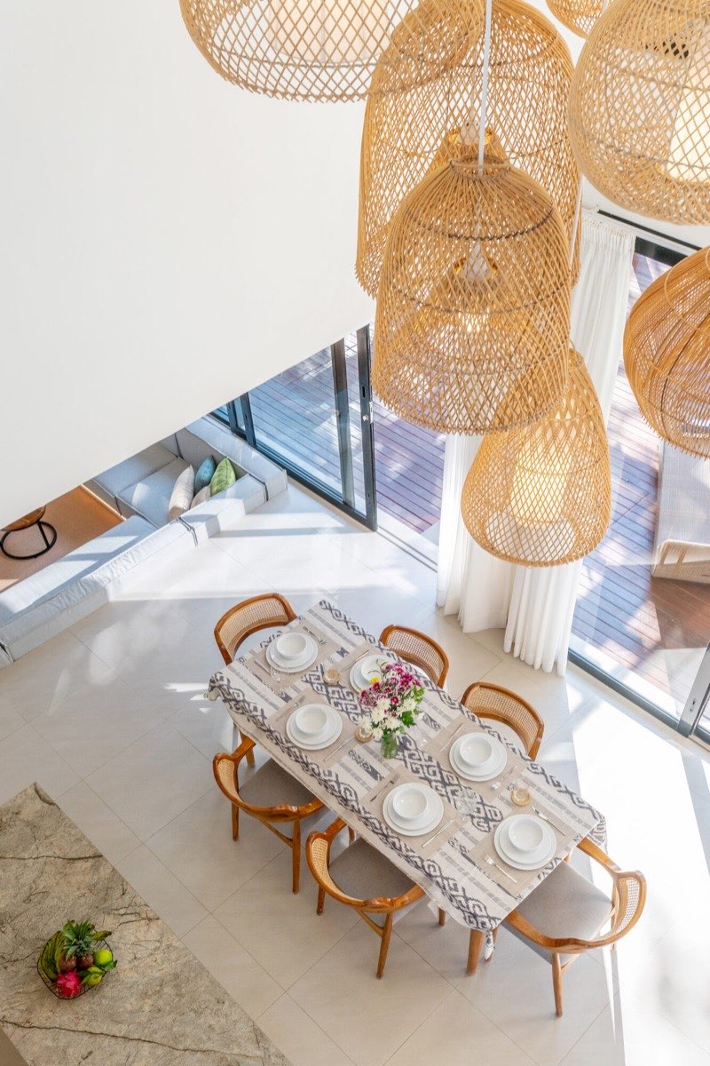 Chandelier dining area